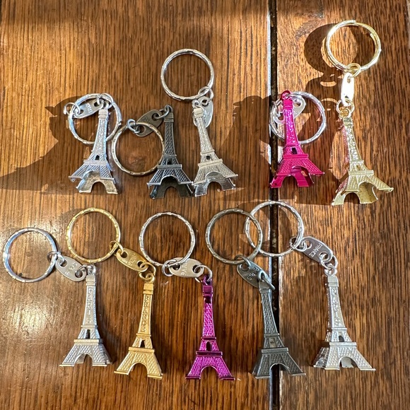 10 Eiffel Tower Keychains! Straight from France! - Picture 2 of 6